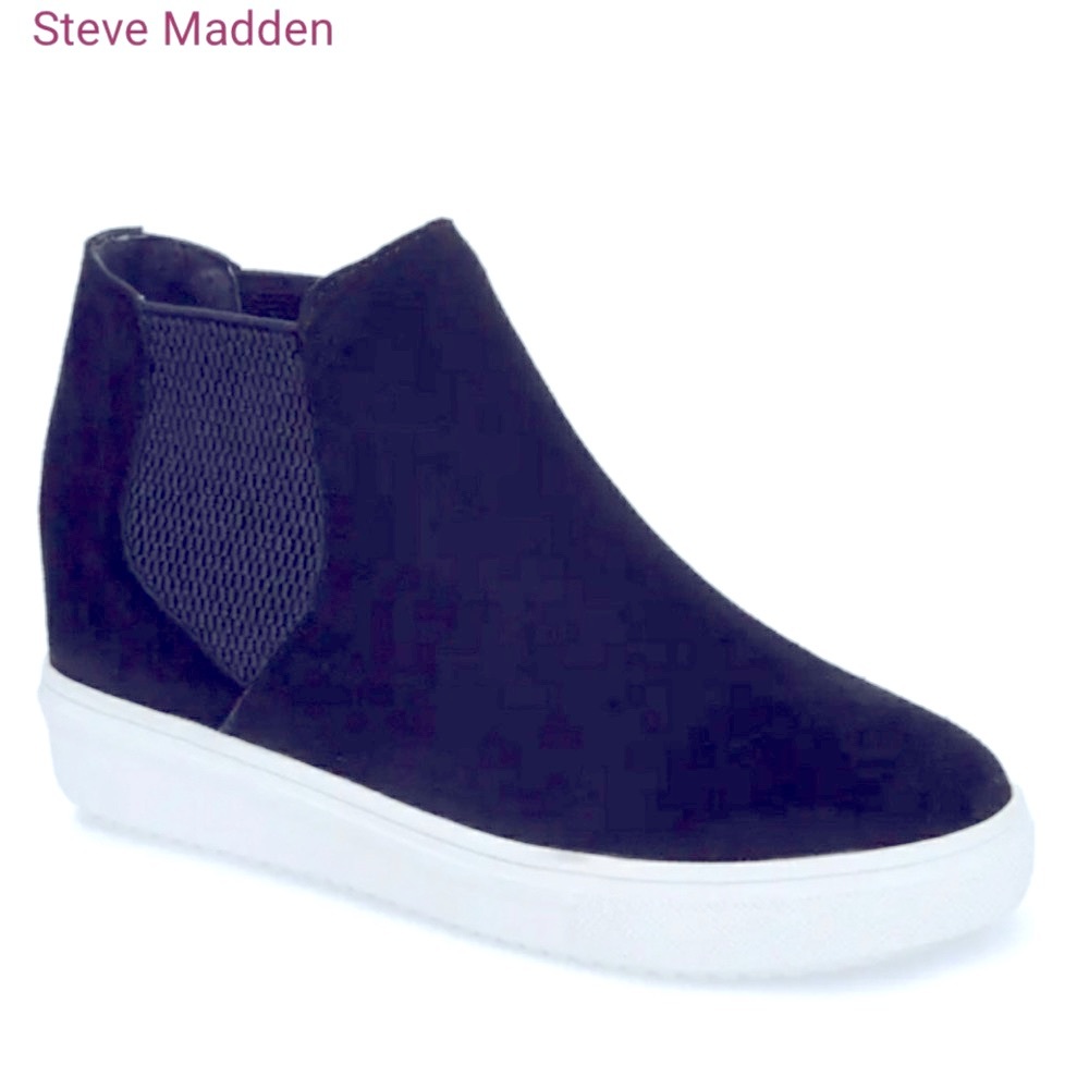 STEVE MADDEN BLACK SUEDE HIGH TOP SNEAKER/BOOTIE.